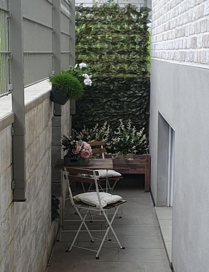 Enny Suite Apartment Im Schoenen Rheinland Lohmar Dış mekan fotoğraf