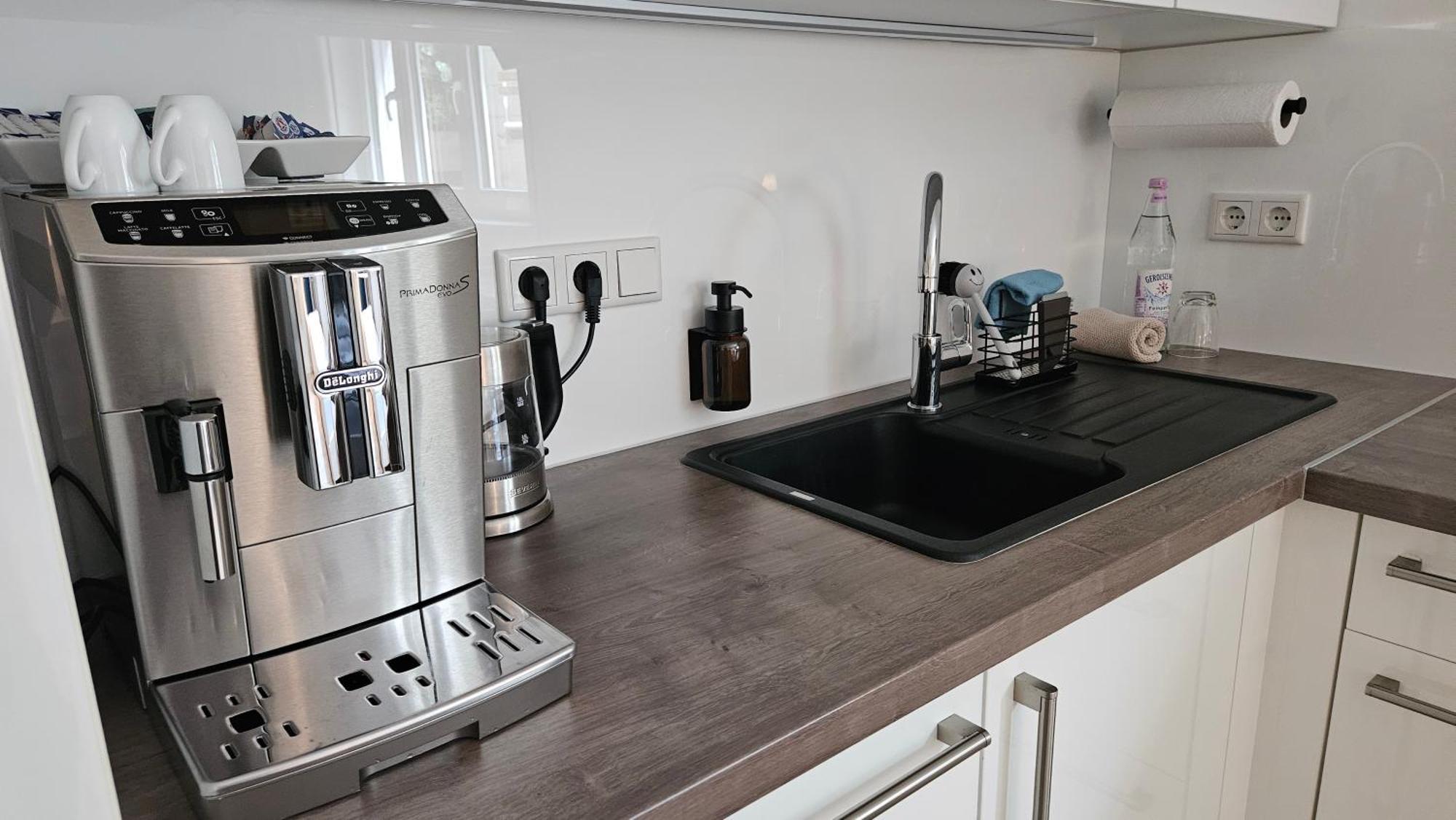 Enny Suite Apartment Im Schoenen Rheinland Lohmar Dış mekan fotoğraf